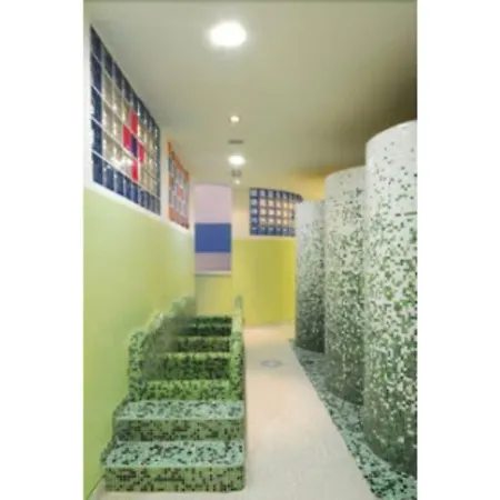 Cristina Hotel