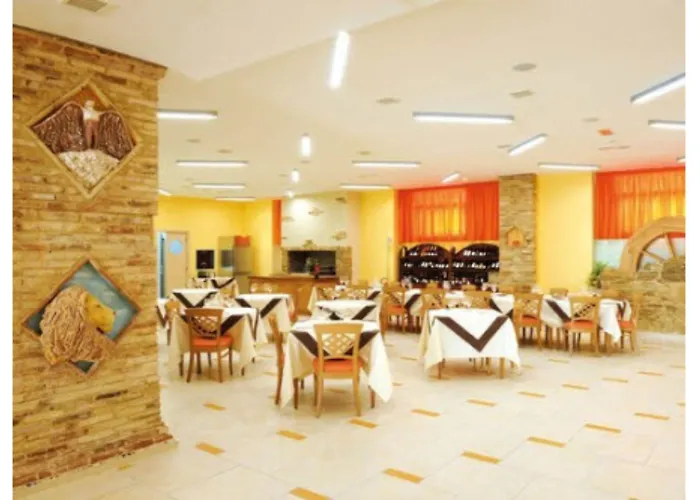 Otel Cristina Rocca San Giovanni