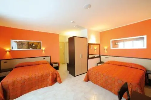 Cristina Otel Rocca San Giovanni